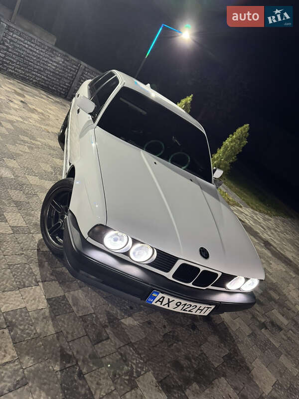 Седан BMW 5 Series 1994 в Харькове фото Седан BMW 5 Series 1994 в Харькове