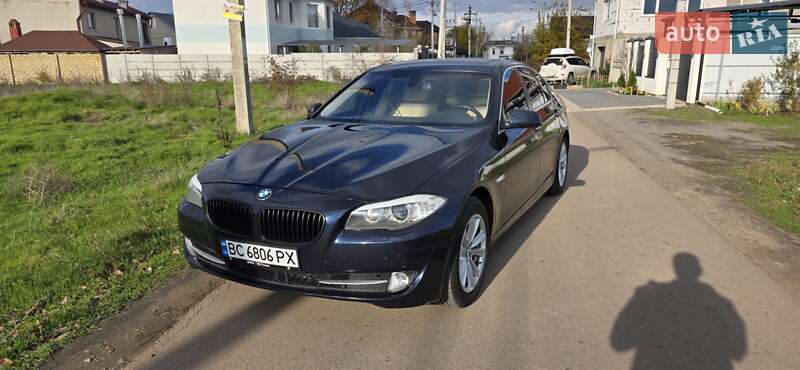 BMW 5 Series 2011