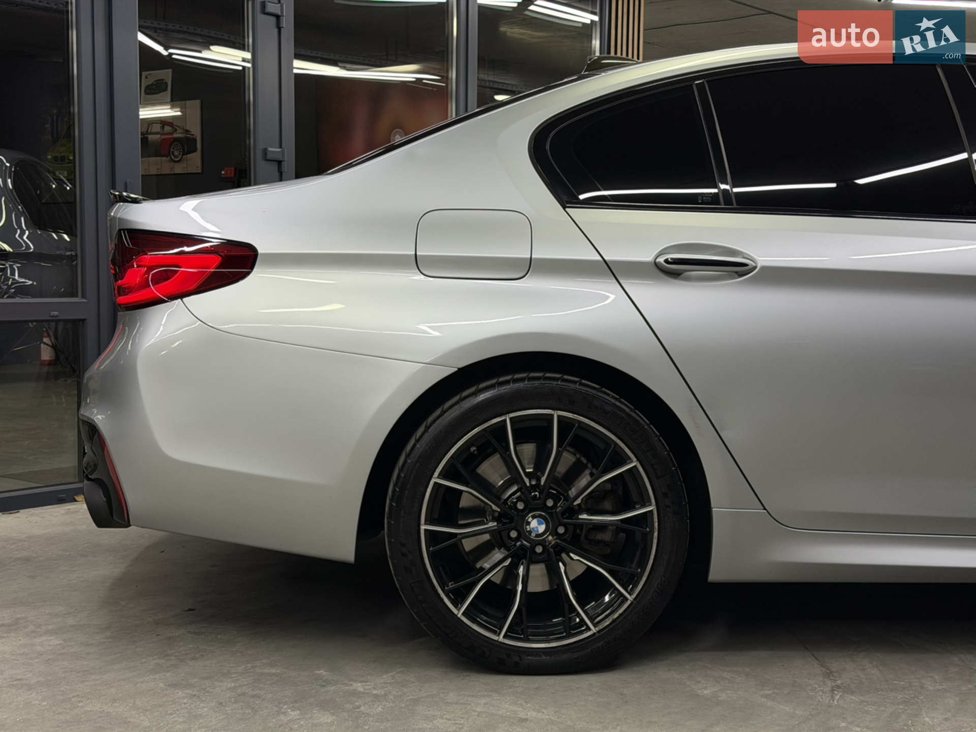 2018 BMW 5er - мініатюра 18