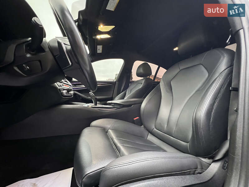 Седан BMW 5 Series 2017 в Киеве