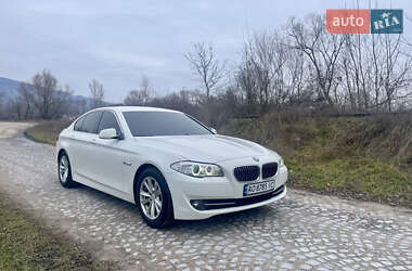 Седан BMW 5 Series 2012 в Ужгороді