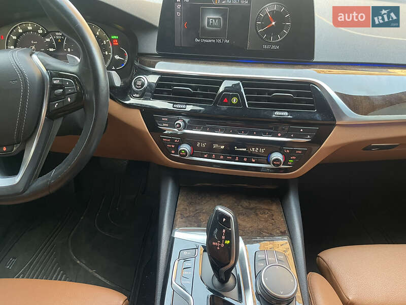 Седан BMW 5 Series 2017 в Харькове