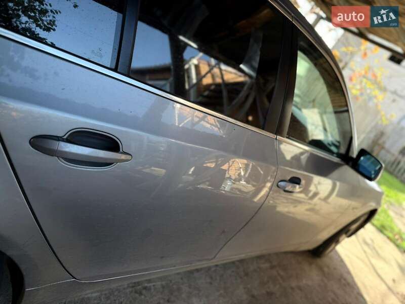 Седан BMW 5 Series 2004 в Коблеве