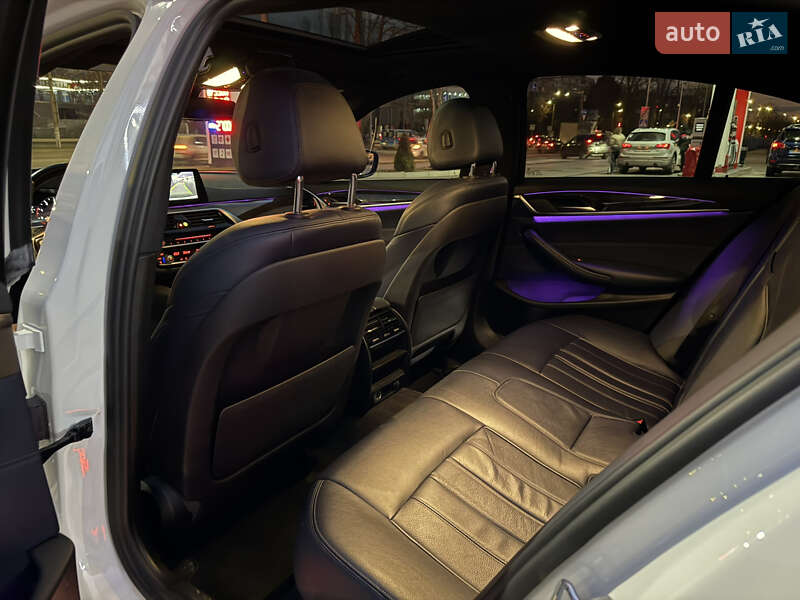 Седан BMW 5 Series 2017 в Кривом Роге фото 49 Седан BMW 5 Series 2017 в Кривом Роге