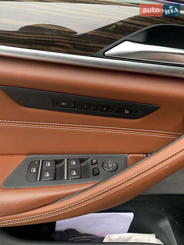 Седан BMW 5 Series 2017 в Киеве фото 24 Седан BMW 5 Series 2017 в Киеве