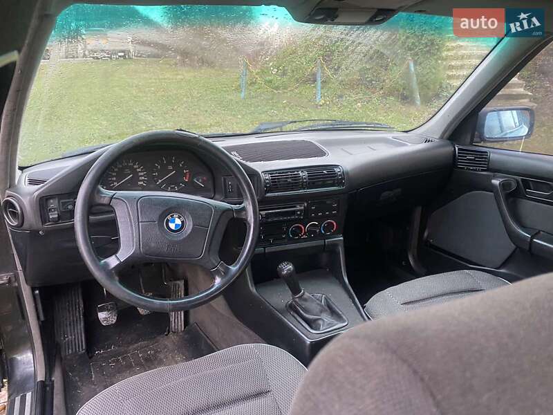 Седан BMW 5 Series 1993 в Дунаевцах фото 7 Седан BMW 5 Series 1993 в Дунаевцах