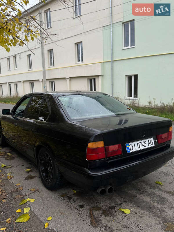 Седан BMW 5 Series 1992 в Одессе
