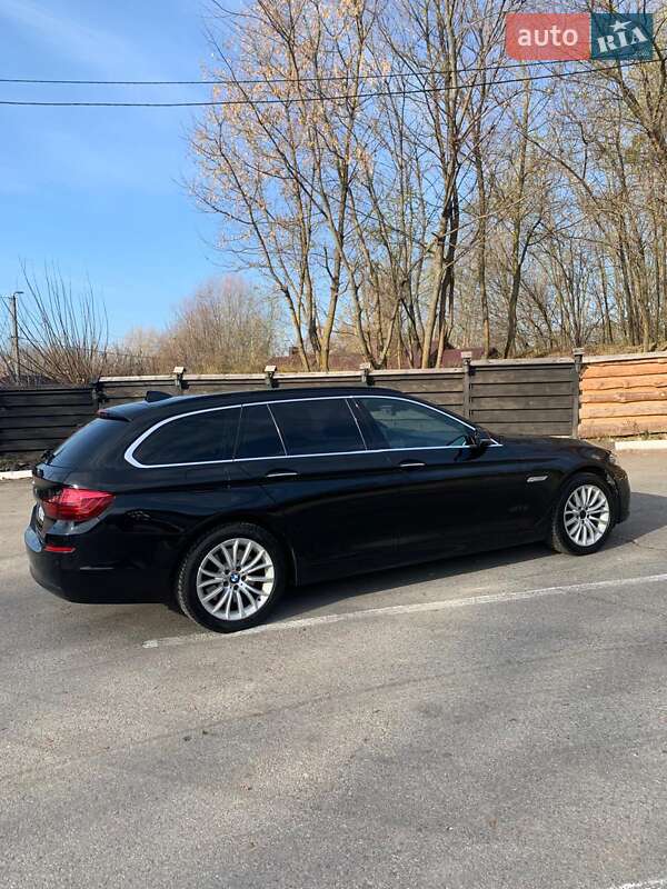 Универсал BMW 5 Series 2015 в Ровно