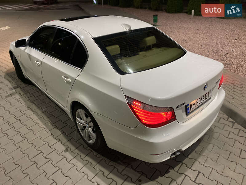 Седан BMW 5 Series 2009 в Житомире