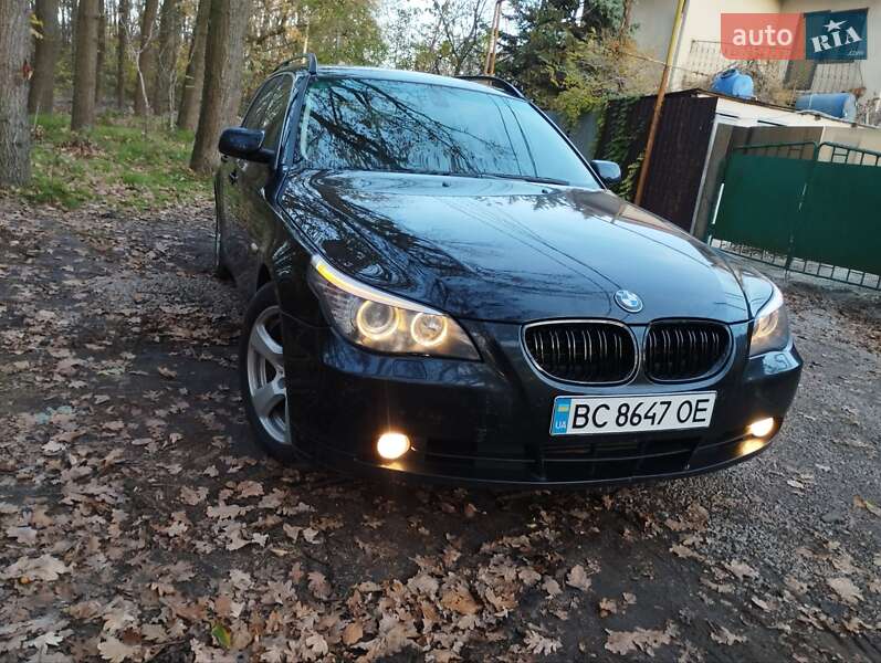 BMW 5 Series 2004 BMW 5 Series 2004