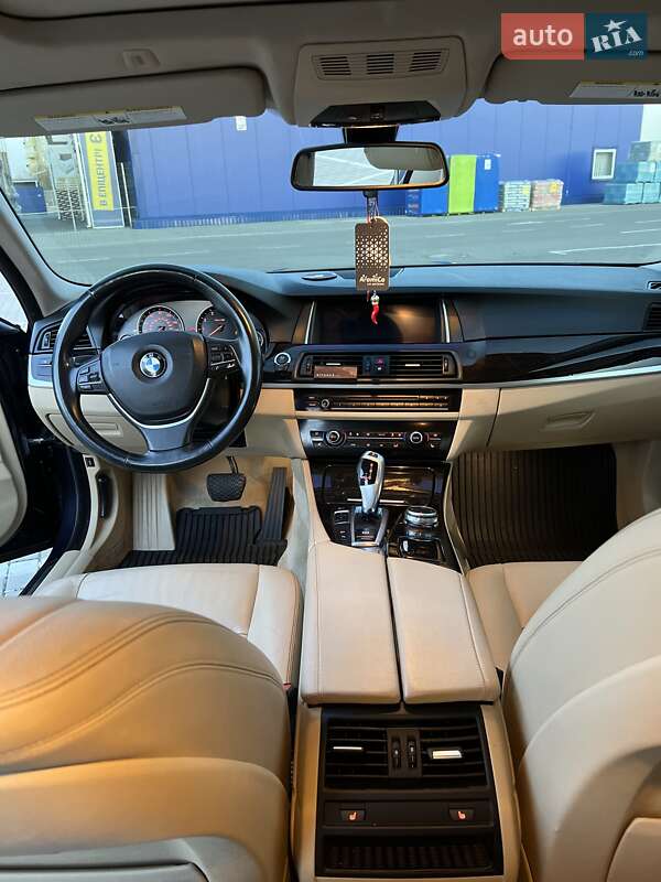 Седан BMW 5 Series 2014 в Шептицькому