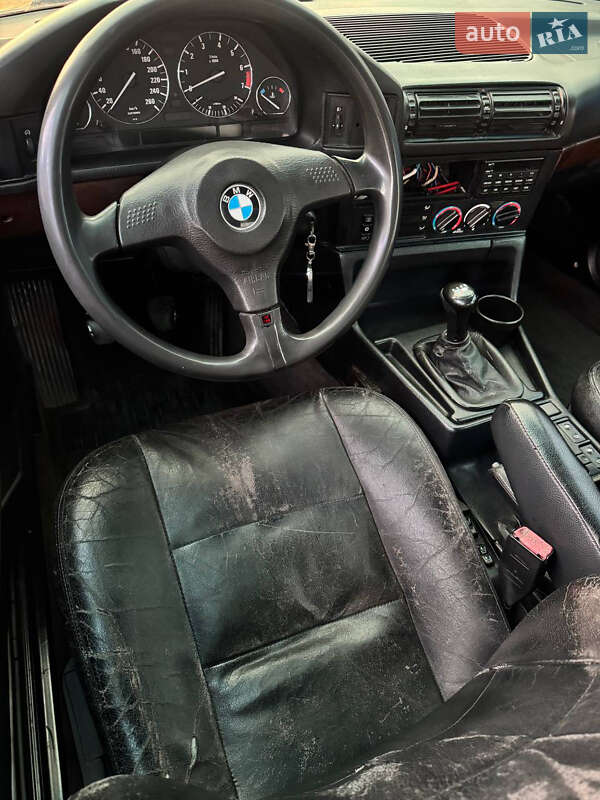 Седан BMW 5 Series 1993 в Овідіополі фото 7 Седан BMW 5 Series 1993 в Овідіополі
