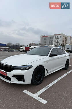 Седан BMW 5 Series 2018 в Львові