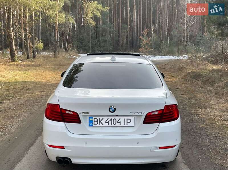 Седан BMW 5 Series 2013 в Киеве