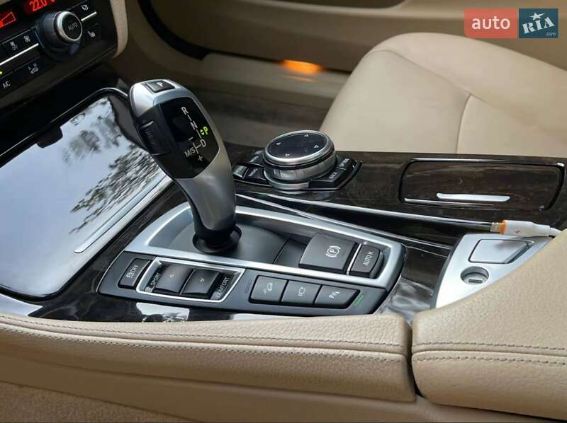 Седан BMW 5 Series 2013 в Киеве