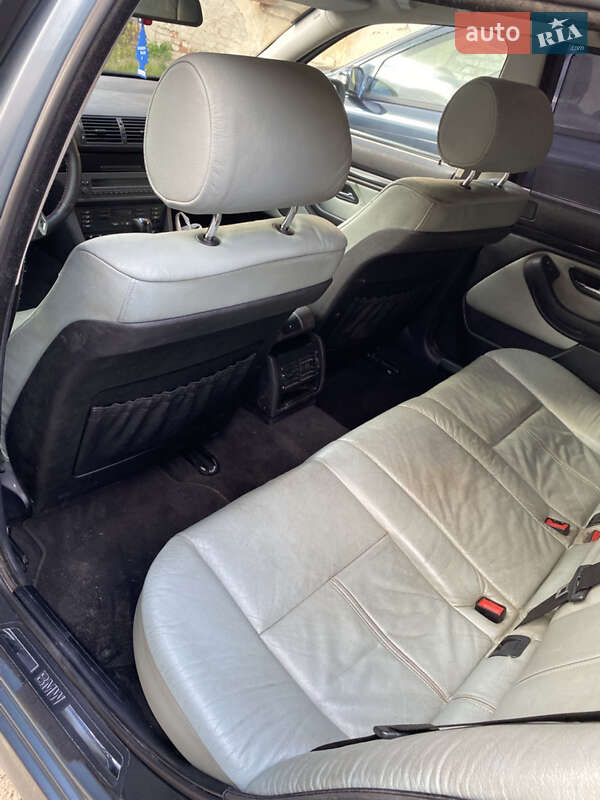 Универсал BMW 5 Series 2002 в Костополе