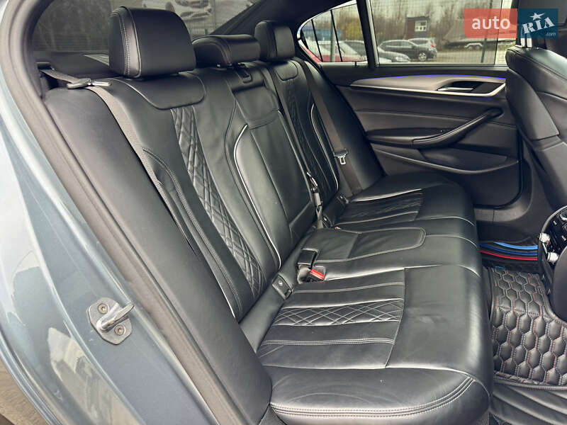 Седан BMW 5 Series 2018 в Киеве