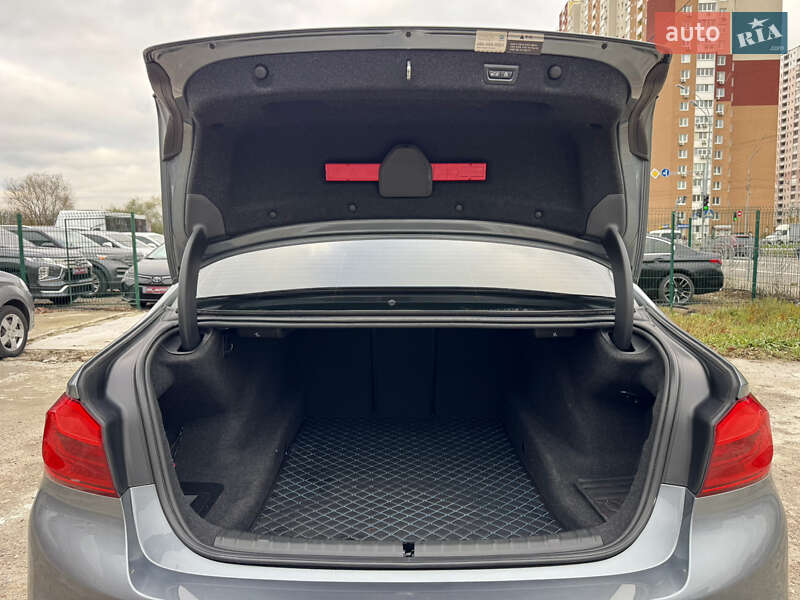 Седан BMW 5 Series 2018 в Киеве