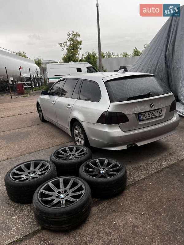 Универсал BMW 5 Series 2004 в Киеве фото 16 Универсал BMW 5 Series 2004 в Киеве