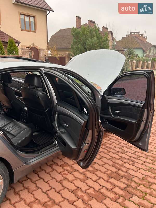 Седан BMW 5 Series 2008 в Чернівцях