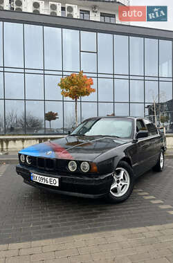 Седан BMW 5 Series 1989 в Ровно