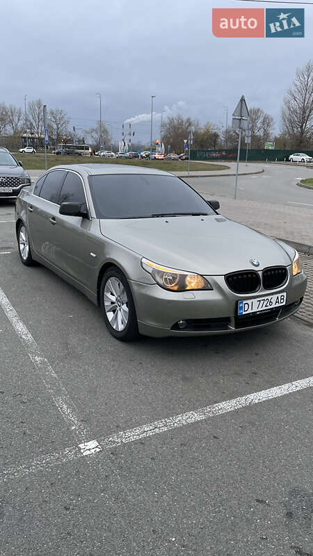 BMW 5 Series 2004 BMW 5 Series 2004