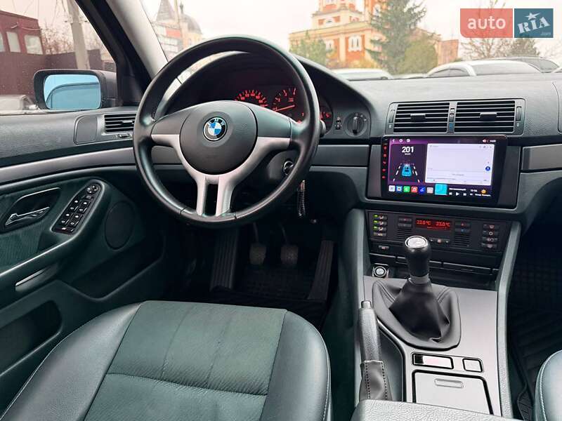 Седан BMW 5 Series 2001 в Харькове