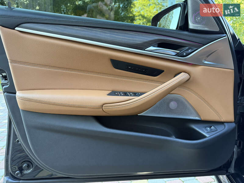 Седан BMW 5 Series 2017 в Одессе