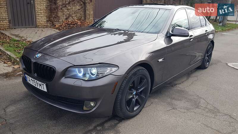 Седан BMW 5 Series 2010 в Києві фото 18 Седан BMW 5 Series 2010 в Києві