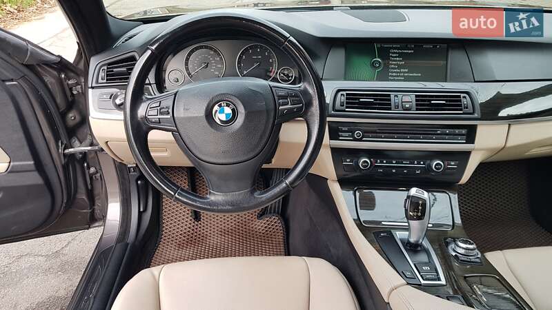 Седан BMW 5 Series 2010 в Києві фото 23 Седан BMW 5 Series 2010 в Києві
