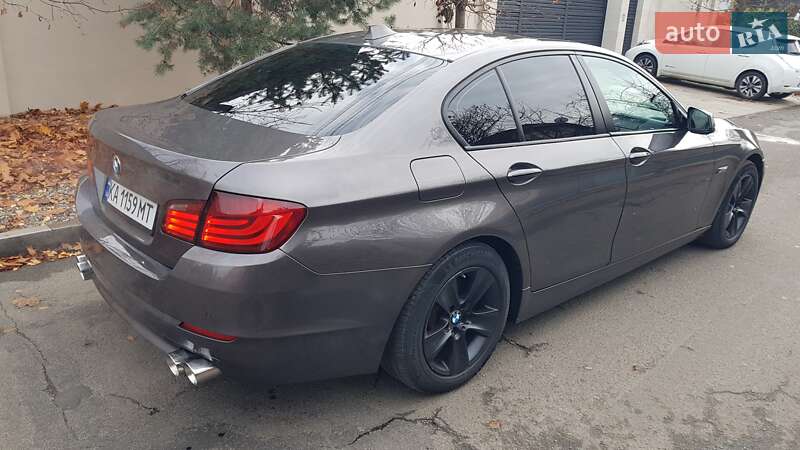 Седан BMW 5 Series 2010 в Києві фото 3 Седан BMW 5 Series 2010 в Києві