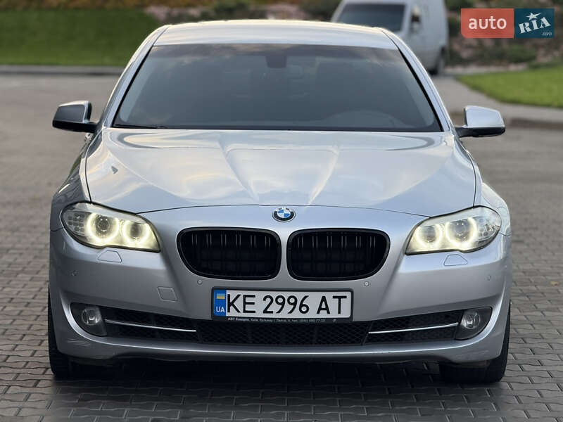Седан BMW 5 Series 2012 в Днепре