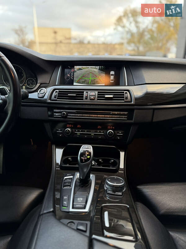Седан BMW 5 Series 2012 в Днепре