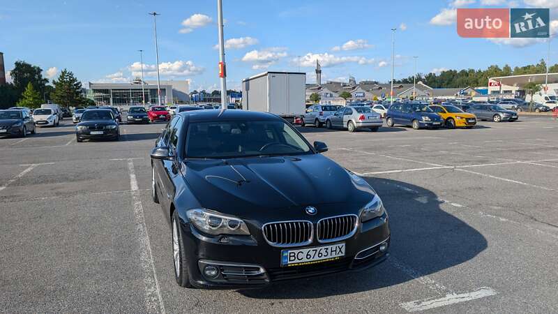 Седан BMW 5 Series 2013 в Львове