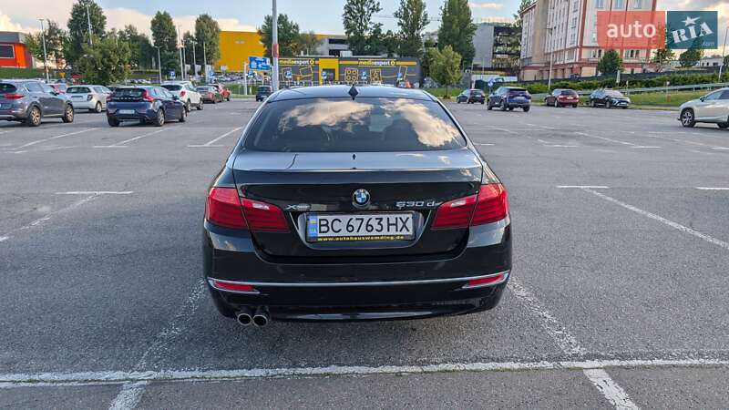 Седан BMW 5 Series 2013 в Львове