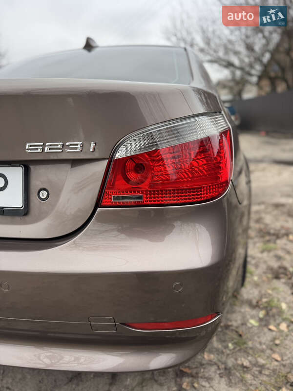 Седан BMW 5 Series 2006 в Полтаве