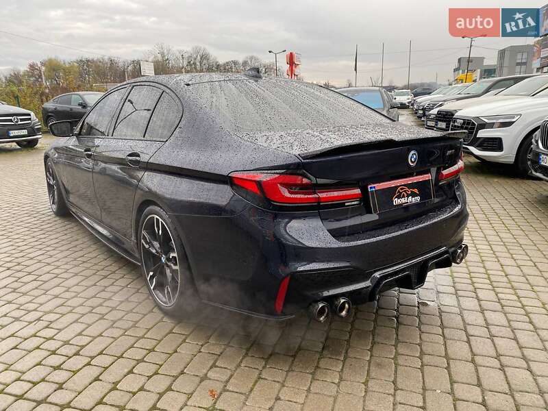 Седан BMW 5 Series 2019 в Львові