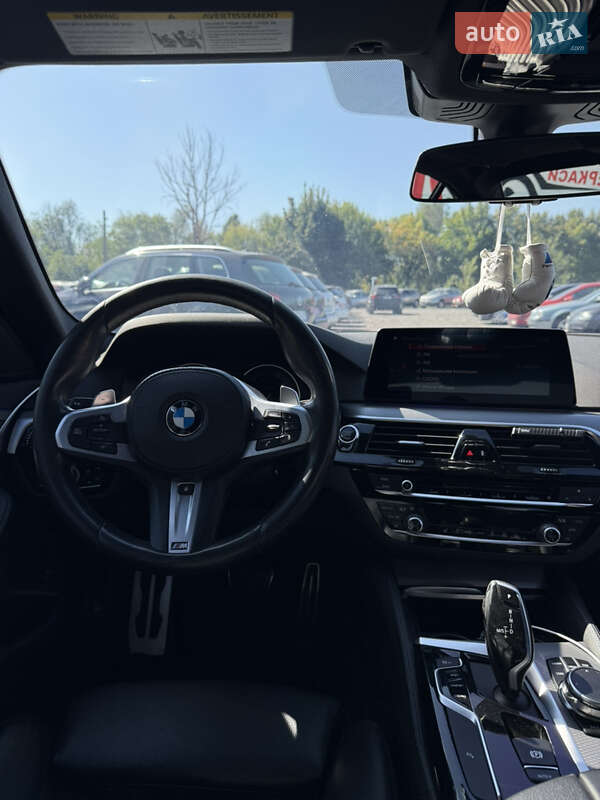 Седан BMW 5 Series 2019 в Черкассах