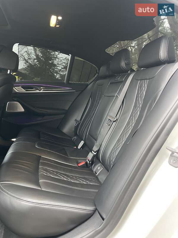 Седан BMW 5 Series 2018 в Борисполе фото 32 Седан BMW 5 Series 2018 в Борисполе