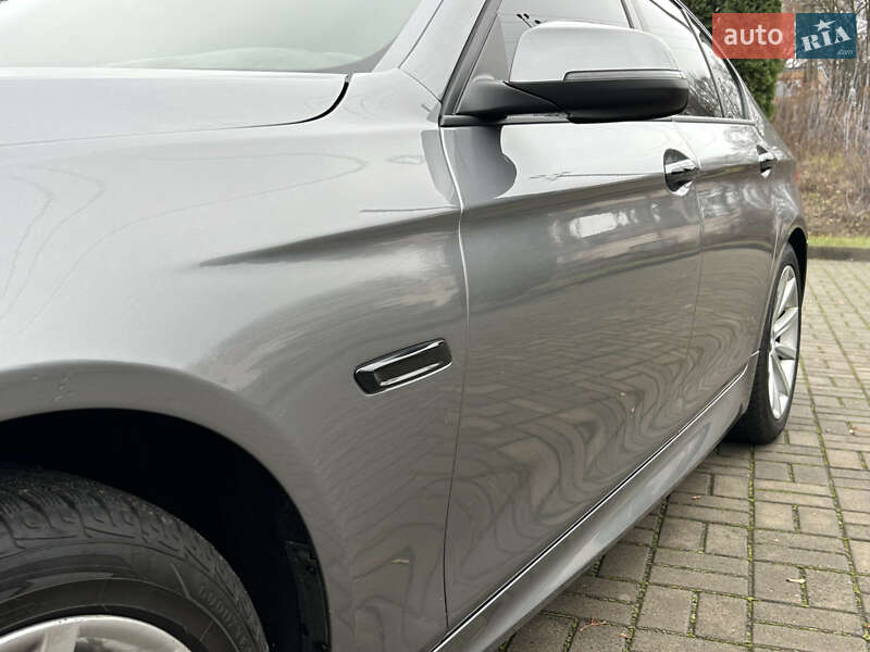 Седан BMW 5 Series 2015 в Прилуках
