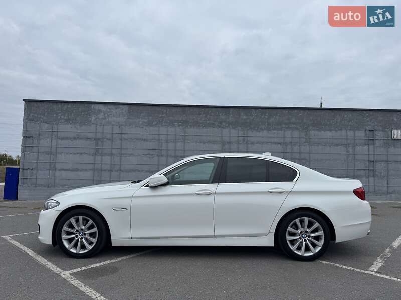 Седан BMW 5 Series 2012 в Киеве