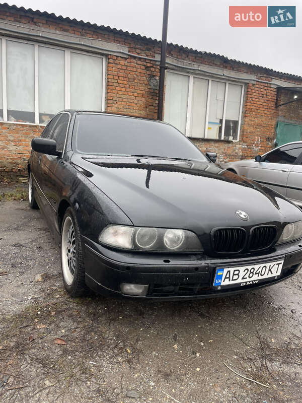 BMW 5 Series 2000