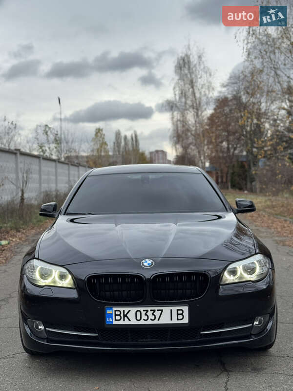 Седан BMW 5 Series 2010 в Киеве