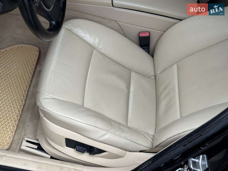 Седан BMW 5 Series 2010 в Киеве