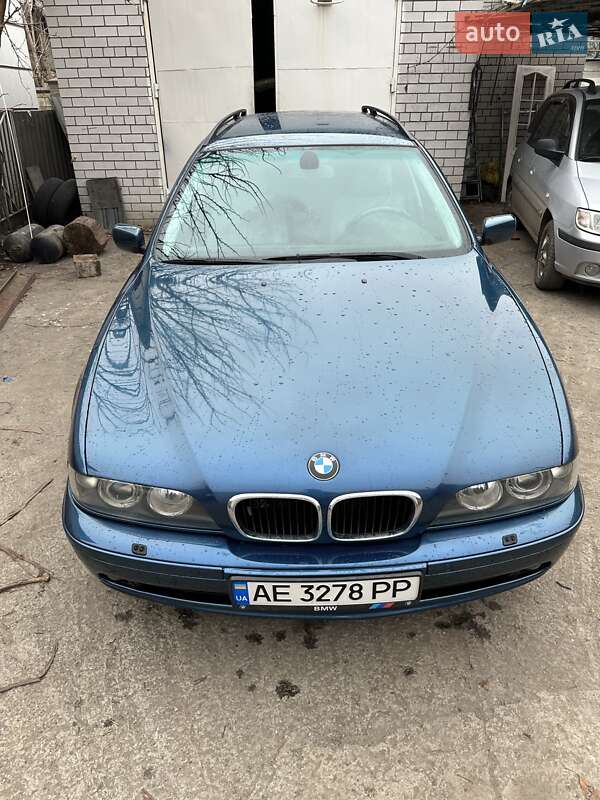 Універсал BMW 5 Series 2001 в Дніпрі