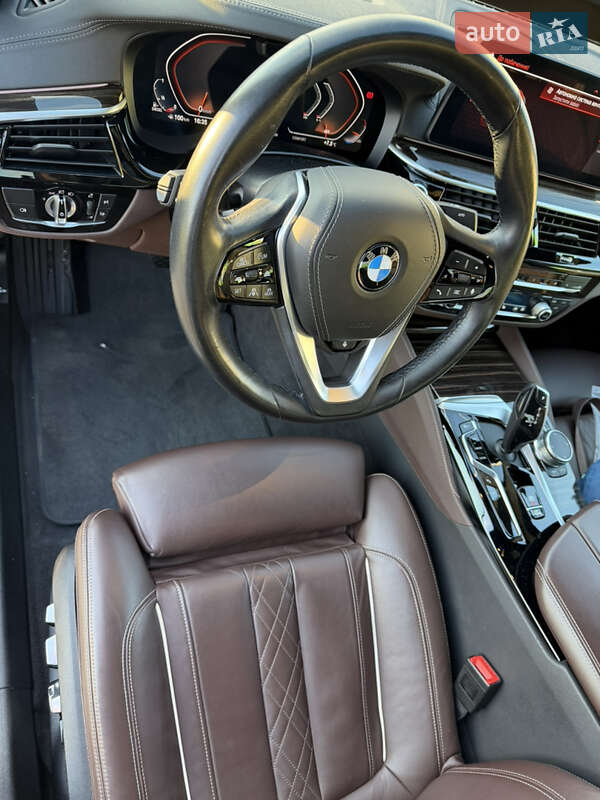 Седан BMW 5 Series 2020 в Житомире