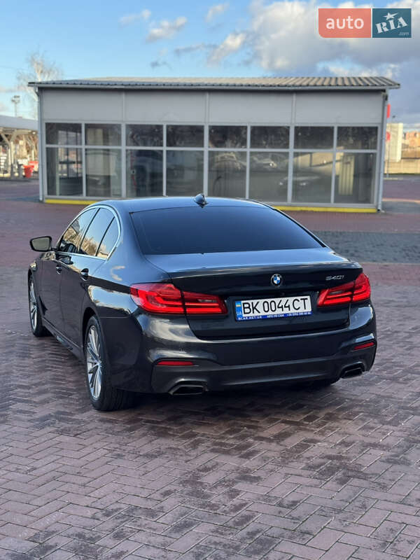 Седан BMW 5 Series 2020 в Ровно