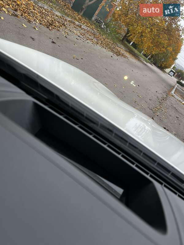 Седан BMW 5 Series 2016 в Кропивницком