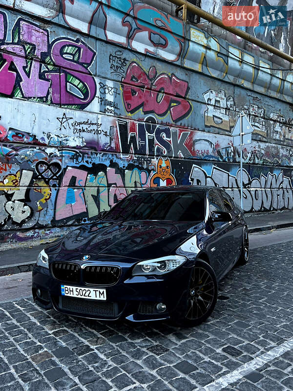 Седан BMW 5 Series 2012 в Одессе