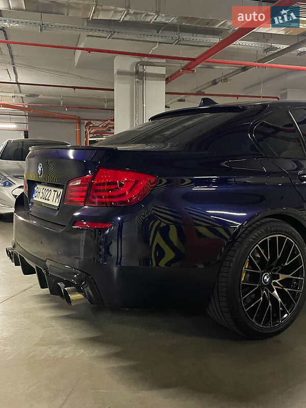 Седан BMW 5 Series 2012 в Одессе